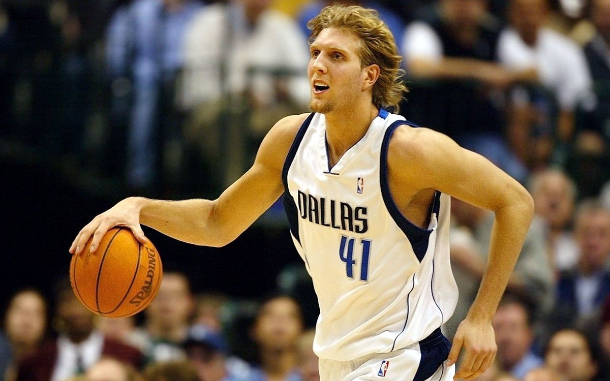 “dirk nowitzki 2002”的图片搜索结果