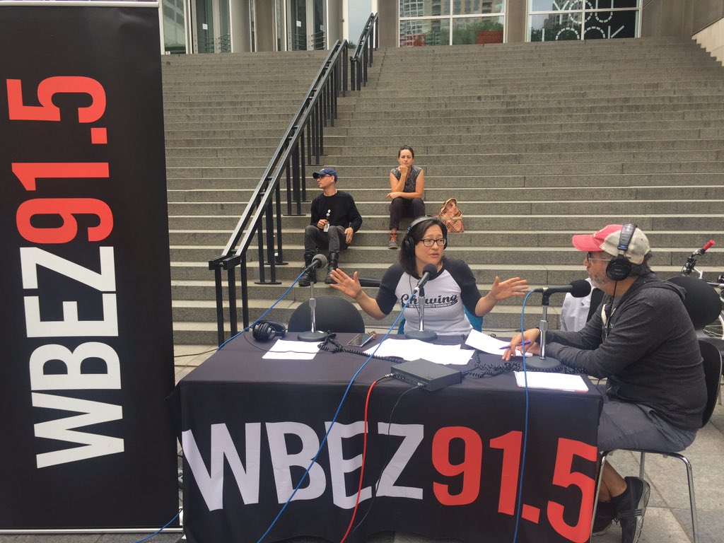 WBEZIntheLoop's tweet photo. #OnAir at https://t.co/ETu0LLIGcV + 91.5FM: Morning Shift is live from the farmer's market! Talking to foodies, farmers and growers on what to buy and how to get the best deal. 

LISTEN LIVE - or better yet, stop on by the farmers market at the MCA. https://t.co/SNUFNY73zZ
