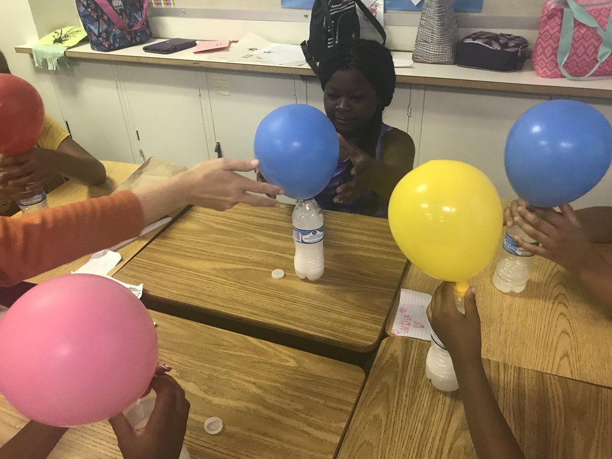 fcfstronglex's tweet photo. Thanks to the @KyGirlsSTEM for stopping by yesterday and working on us with math and science !! 👩🏽‍🔬👨🏽‍🔬👨🏽‍🎓👩🏽‍🎓 #kystem #summerfun #summercamp #stronglex #sharethelex #kids #youth #lexky #lexkids https://t.co/pkKEQvoW2V