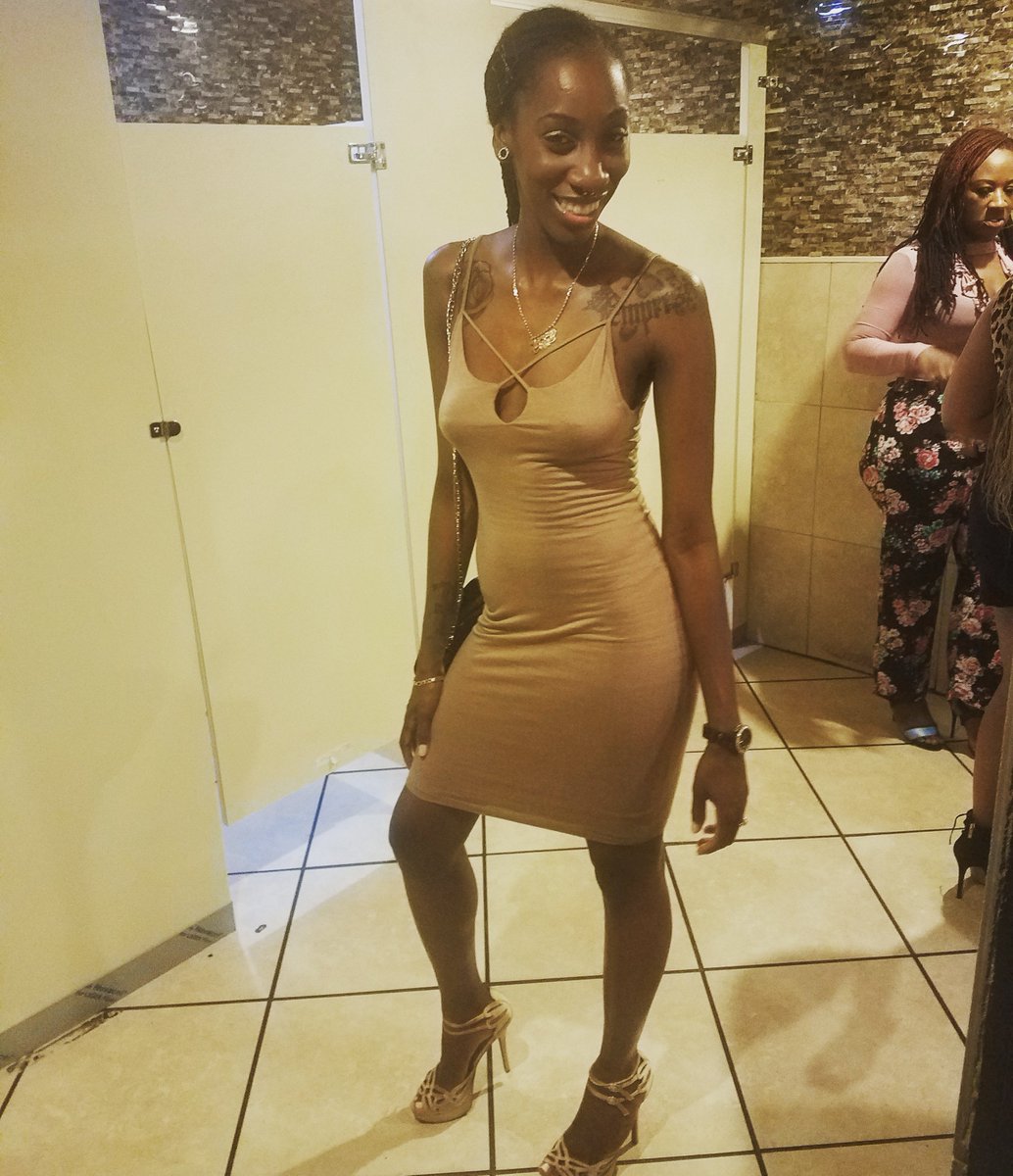 RuffCutt1's tweet photo. Being grown the other night😜 https://t.co/gJBKnw1abB
