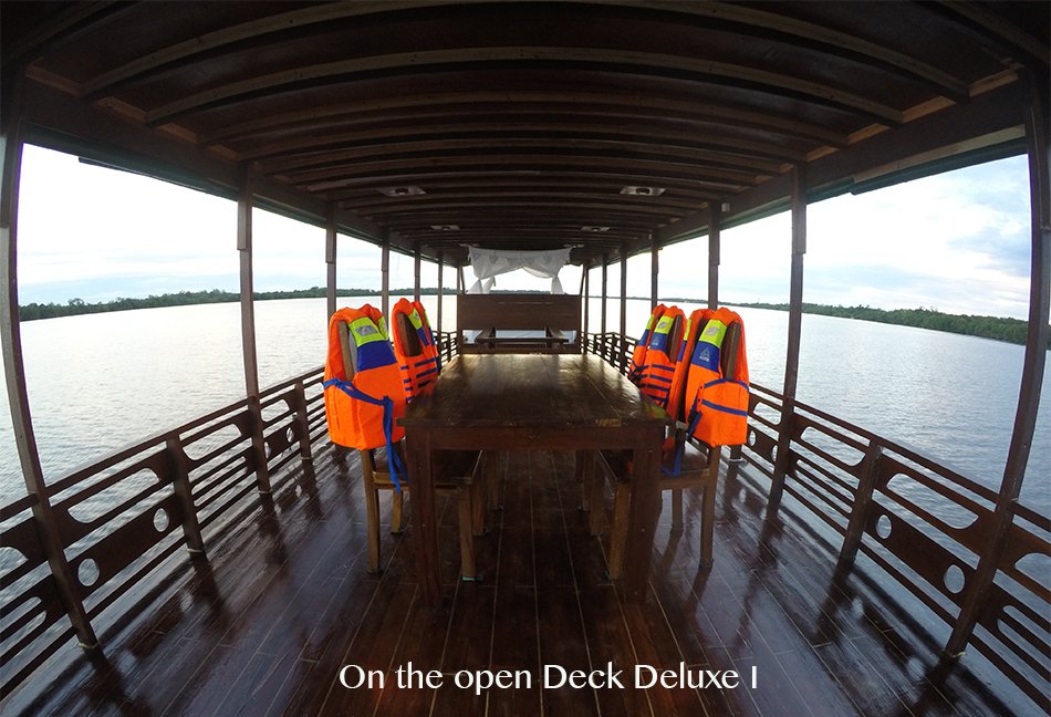 borneoorangutan's tweet photo. Cruise up in to Tanjung Puting National Park to see our close relative Orangutan. @borneoecotour, @orangutantour, #tanjungputingtour https://t.co/c8W7BQUDc5