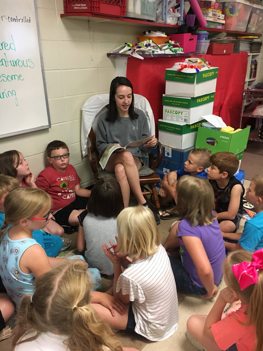 suzanne_warford's tweet photo. Having our high school students helping out for summer school is a win-win for all! @MCR1Mustangs @AERedbirds @MustangCulture #summerschool #summerlearning #summerjourney https://t.co/loC7ZauyOJ