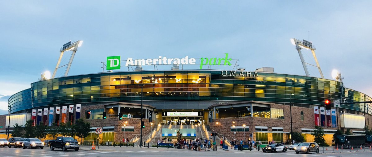 2PLYTP's tweet image. Game 1 of Triple Header today at NCAA College World Series ⚾️ 🏆⚾️🏆#CWS