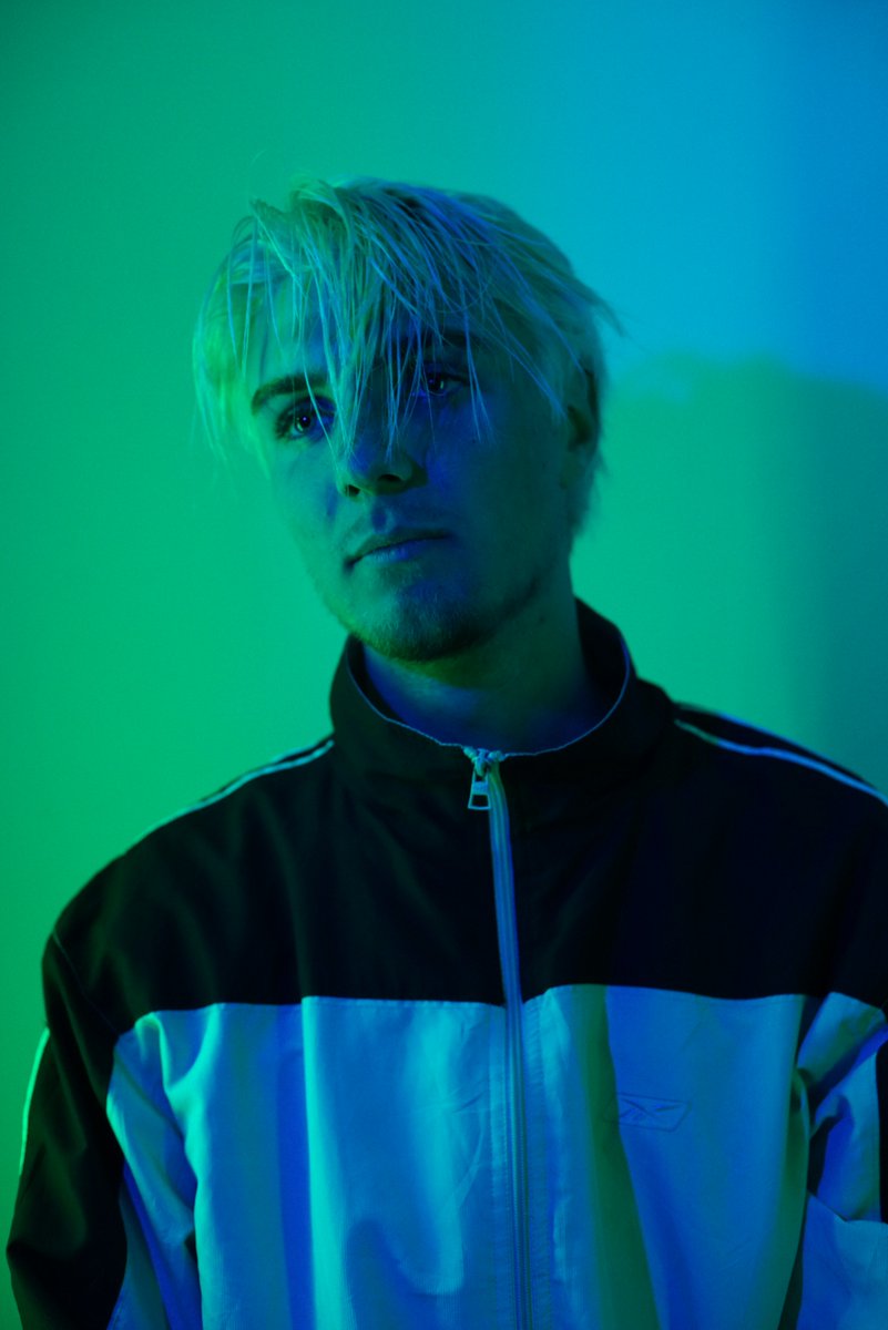 <a href="/iammaesic/">Maesic</a> ouvrira la soirée du Jeudi 12 Juillet avant <a href="/JamiroquaiHQ/">Jamiroquai</a>  ! Il reste encore quelques places sur festivaldenimes.com