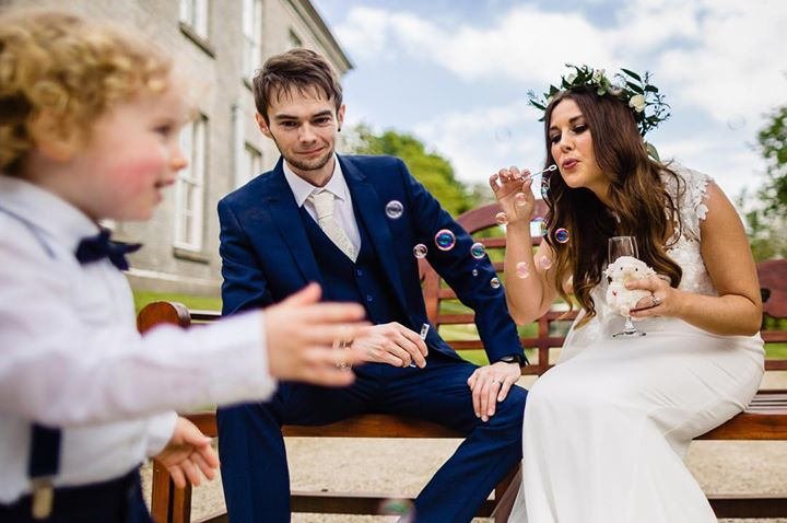 I’m pretty sure little James was meant to blow the bubbles at them 💙🎉 . . . #pageboy #weddingbubbles #millhouseslane #millhousewedding #destinationweddingireland #pronoviasbride #bride2018 #documentaryweddingphotography #documentarywedding, flic.kr/p/26Z1H1B #Photography