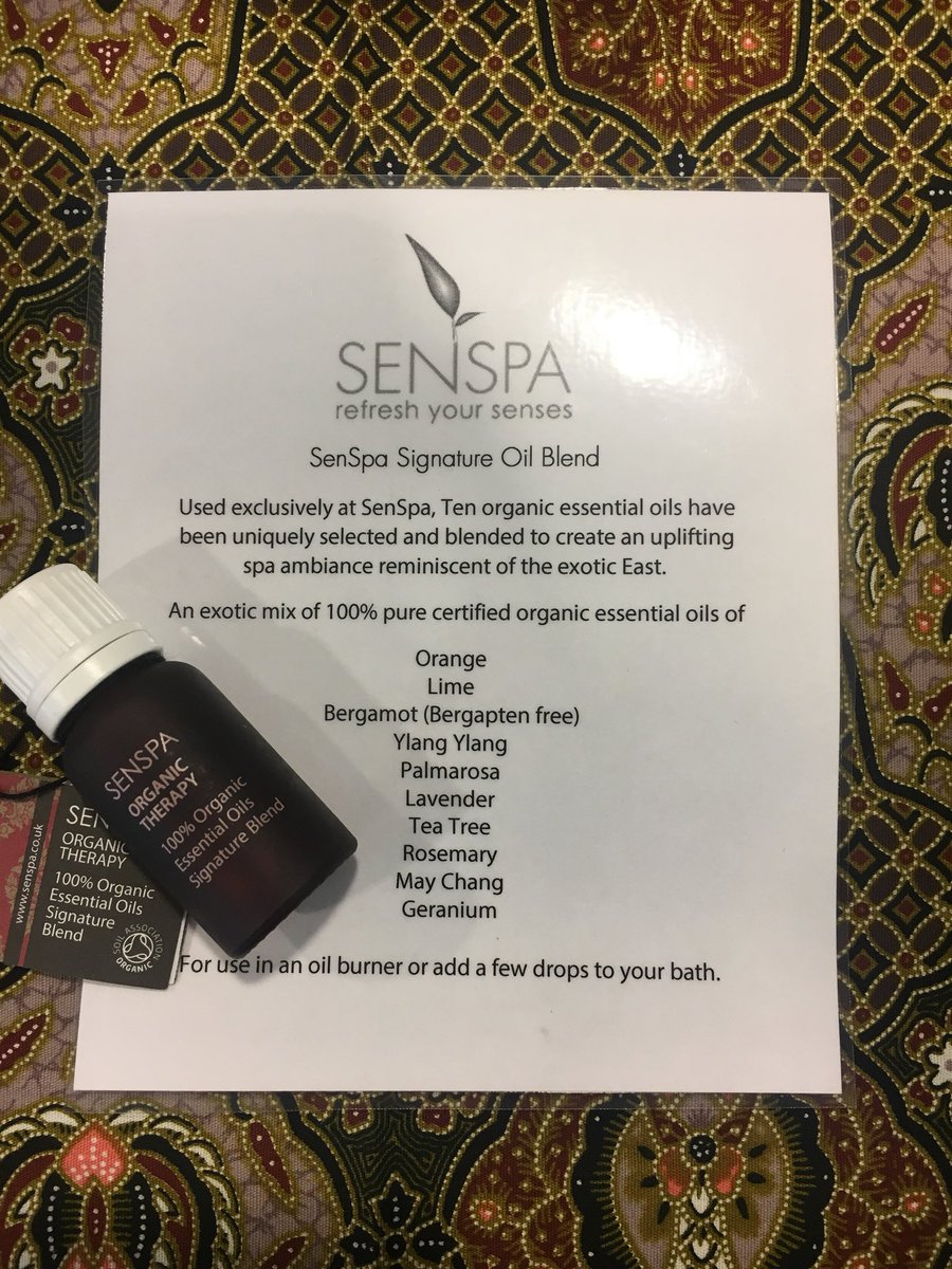 Small but mighty @SenSpaUK Signature Oil Blend is so popular here at <a href="/OrdnanceSurvey/">Ordnance Survey</a> #wellbeingfair