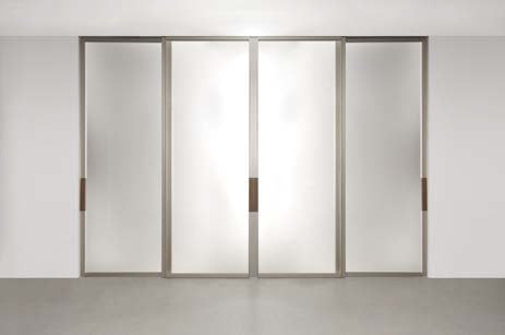 Metal and wood coming together in neat architectural detail. A nice touch to our Quinta glass sliding doors. #architecture #interiordesign #productdesign 
Find out more about Quinta here: bluebellarchitecturalproducts.co.uk/product/plus-f…