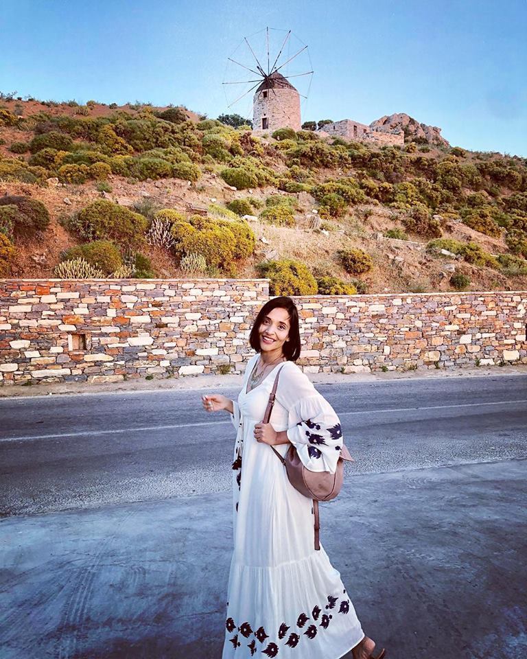Exploring Greece 
#greektown #greece2018 #whiteandbluegreece #roadtrippin  #travelfeet #travelfeedsmysoul #summeroutfit #islandlife #naxosisland #greekfreak #dubaigirl #indianspirit #apiranthos #greecetagram #eveningsky #ontheroad

<a href="/buzzard_honey/">Honey Buzzard</a> 

honeybuzzard.in