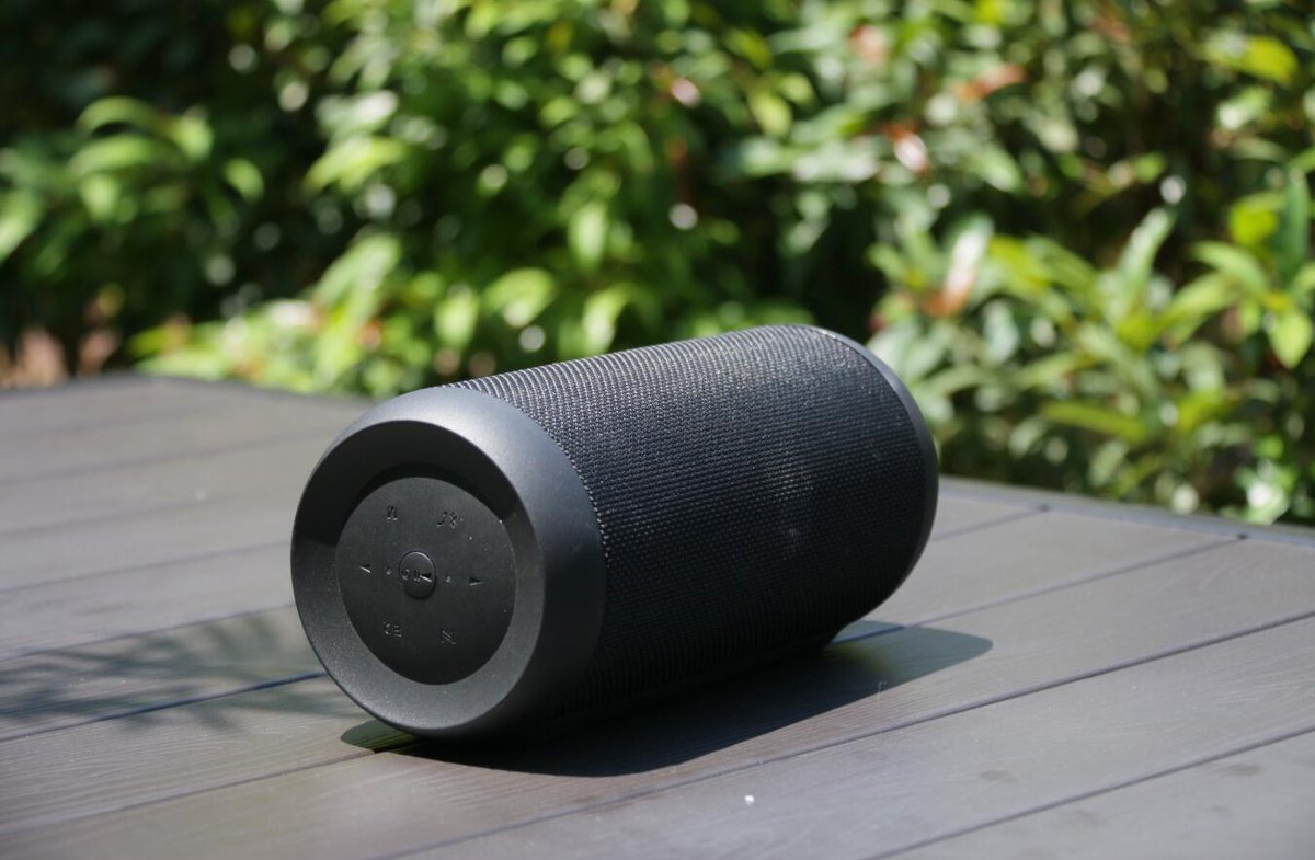 SbodeOfficial's tweet photo. Let me introduce our new guy Sbode M690 Bluetooth speakers. 
With what key features? Check bellow:
‼️【TWS Funtion】
‼️【Manual EQ Button for Enhanced Bass,Classic and Standard Modes】😯
The true "ALL IN ONE" speakers! Is it awesome? Available for off-line sale already. https://t.co/lue7tDJR1R