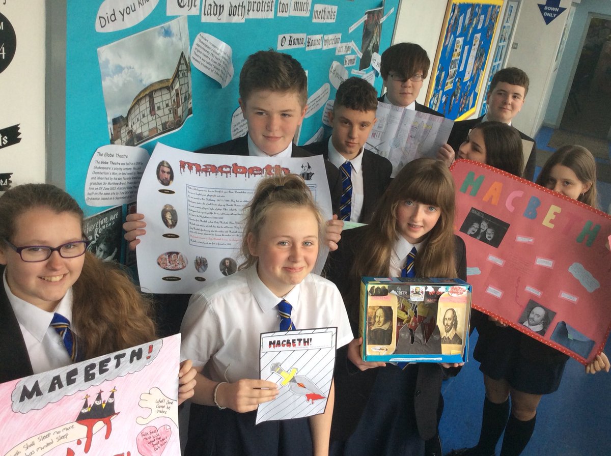 StColumbanusEng's tweet photo. Mrs Doyle’s Year 10 with their Shakespeare projects#stcolumbanus’englishstars#🌟 https://t.co/O77RyOKVfh