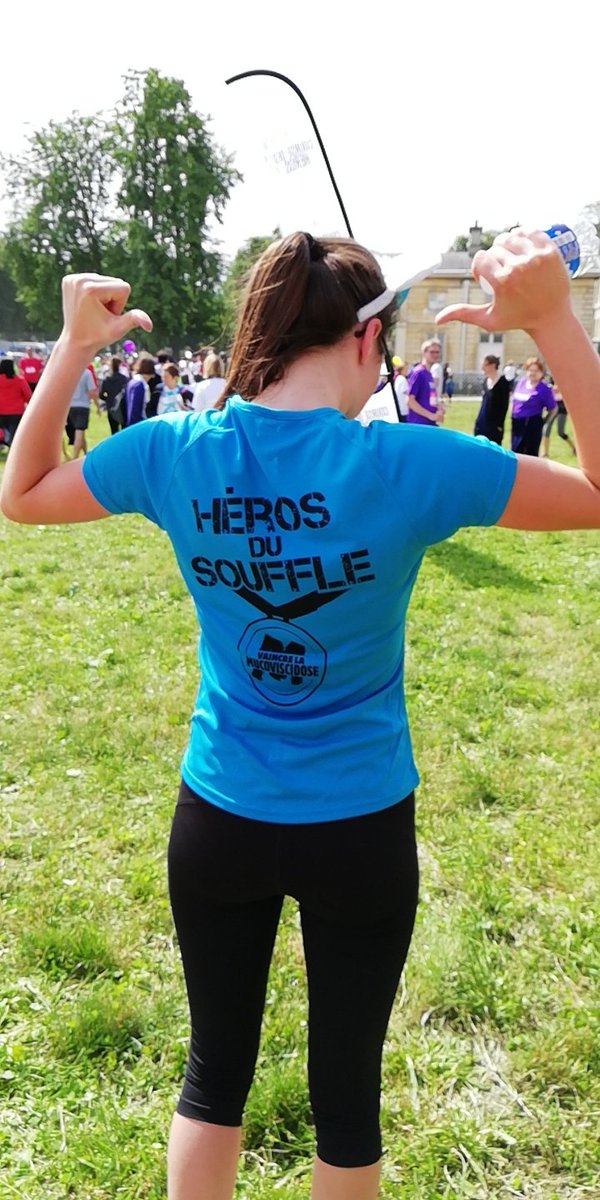 mathlife_'s tweet photo. Un énorme merci à tous ceux qui m'ont permis de vivre cette journée inoubliable remplie de partage, de joie, d'espoir et de rencontres ❤️
Trop fière d'avoir couru mon premier 10 km pour @vaincrelamuco et ma petite battante @JecourspourElsa
À l'année prochaine @coursedesheros https://t.co/WjYMSxNS02