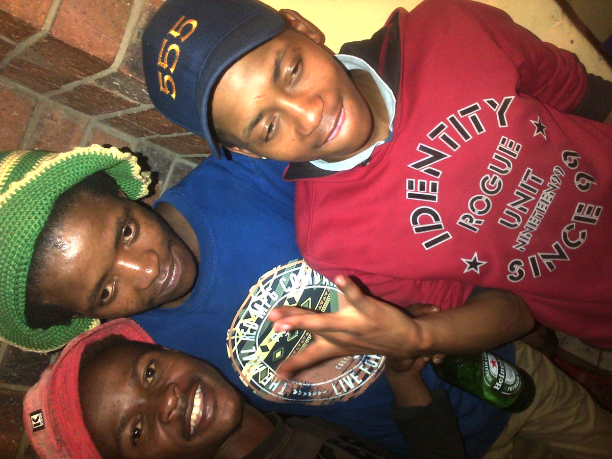 keithan_radebe's tweet photo. Zaze west
#petsana https://t.co/DYVkXHDWmV