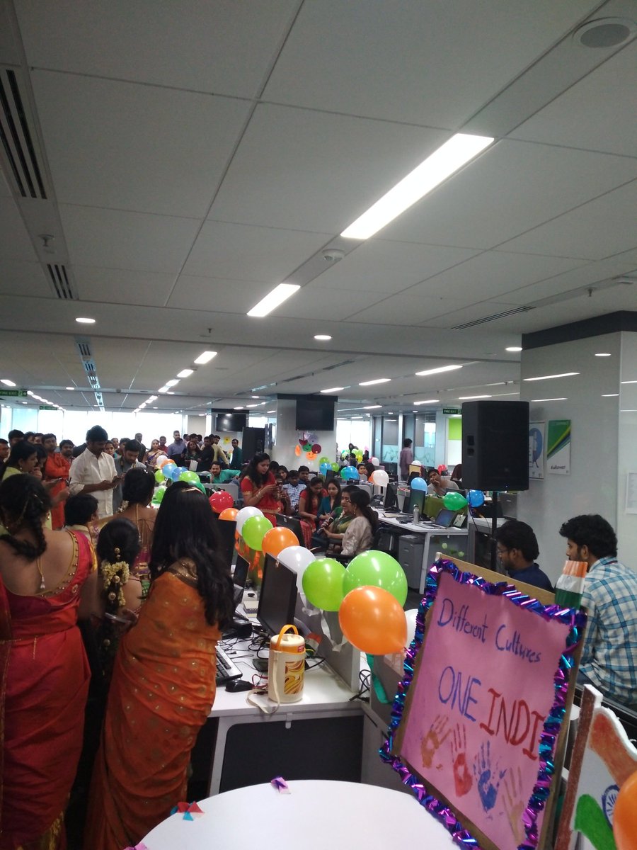 phanimantravdi's tweet photo. #cdkconnect cultural celebrations just began @India office, Fabulously decorated workspaces making it look special and festive! https://t.co/domBi4qB8d