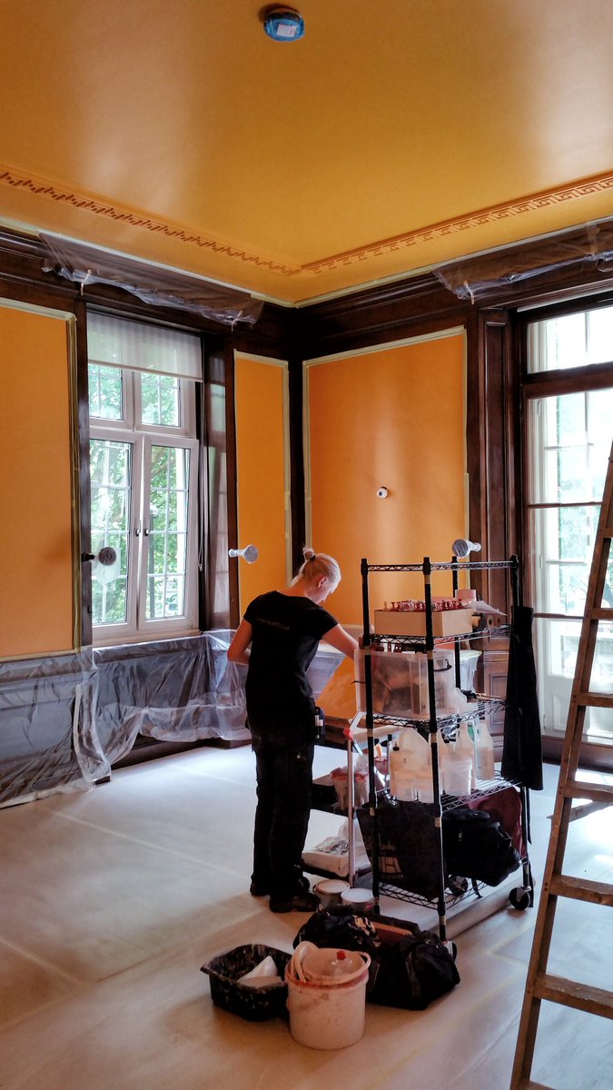HVARThenry's tweet photo. So many lovely new projects starting this week. Including this period room in central London that's to be treated to a burnt orange hand painted wall design.
#WeLoveOurWork😊
#SpecialistDecorationLondon
https://t.co/3S7AX7aeLi https://t.co/asgi06Lb9z