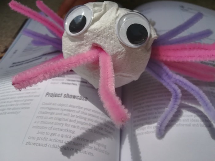 Nano2AllProject's tweet image. Last week, #Nano2All participated in the 2018 @Ecsite Annual Conference #Ecsite2018 in Geneva, 🇨🇭 where we built synergies with other initiatives on RRI topic and stole the show in the project showcase with our very own Doctor Plupp! 😊 To know more: 

nano2all.eu/blog/nano2all-…