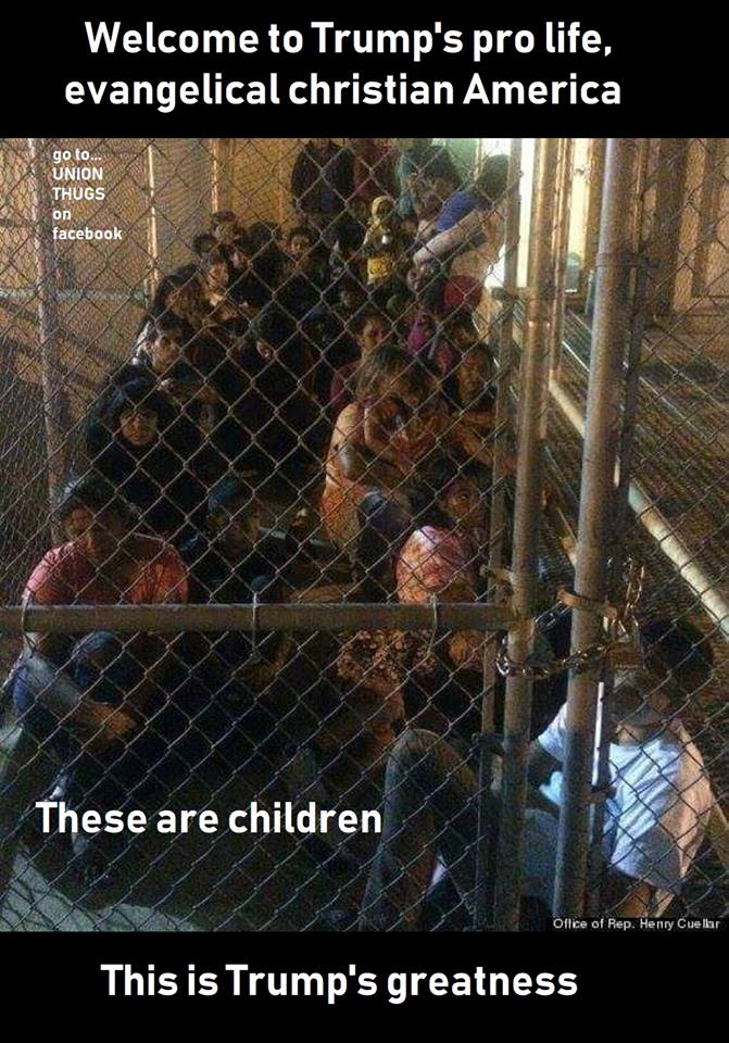 MBerberi's tweet photo. El límite más peligroso es lo que dibujados en nuestras mentes.
#Mexico
#Border
#BorderChildren
#ImmigrantChildren 
#Immigration 
#ImmigrationLies 
#Immigrants 
#immigrantchildrenconcentrationcamps https://t.co/Mle2Jp2Stv