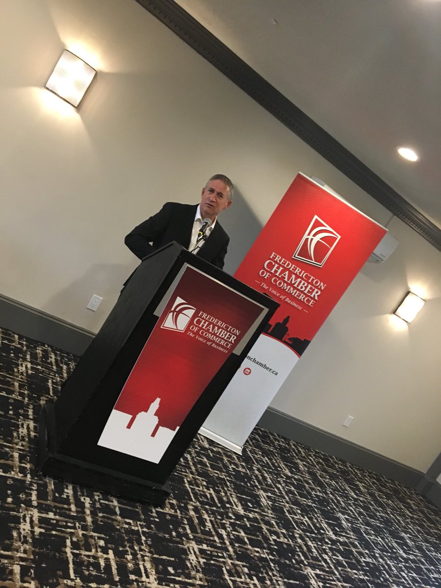Thank you to @mikeobrien_fton for your great words on behalf of the <a href="/CityFredGov/">City of Fredericton</a> in thanking <a href="/Fton_Chamber/">Fredericton Chamber of Commerce</a> for a great year. And for swearing in our new Directors.
