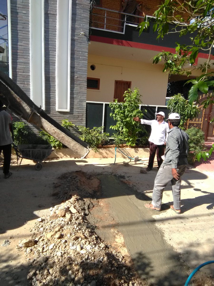 B Ramesh Manager, Father Balaiah Nagar section. (hmwssmgrfbnagar