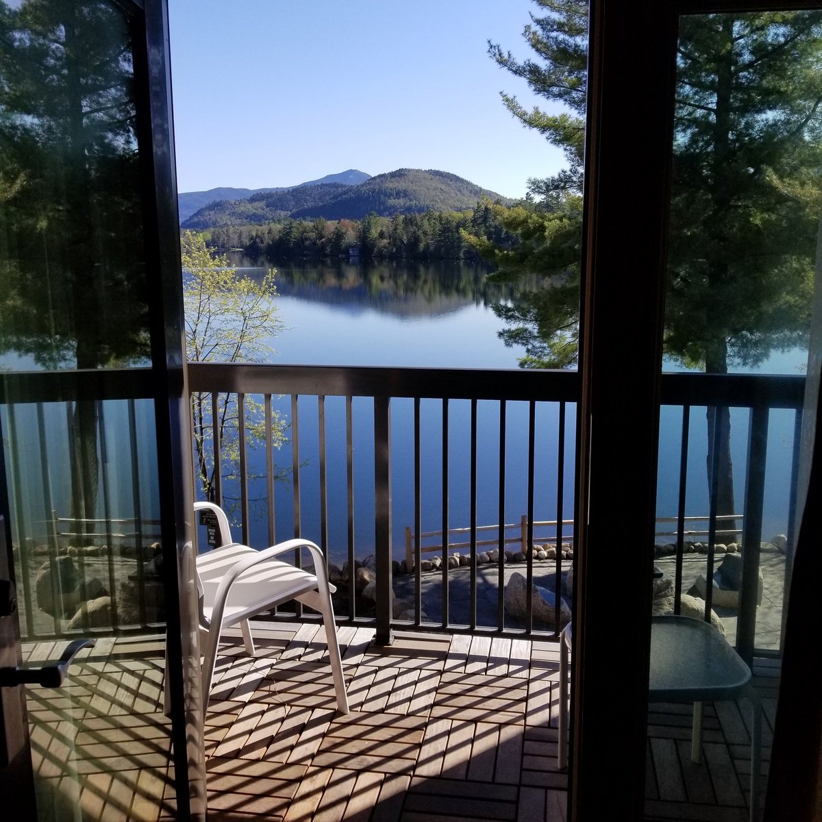 TerryBucz's tweet photo. May the doors to all of our tommorrows be opened to experience life to it's fullest extent...to forge the deepest of waters, to climb the highest of mountains and to paint the picture of life that was destined to be our very own... #Believe #NeverGiveUp https://t.co/0SdAYb1nuK