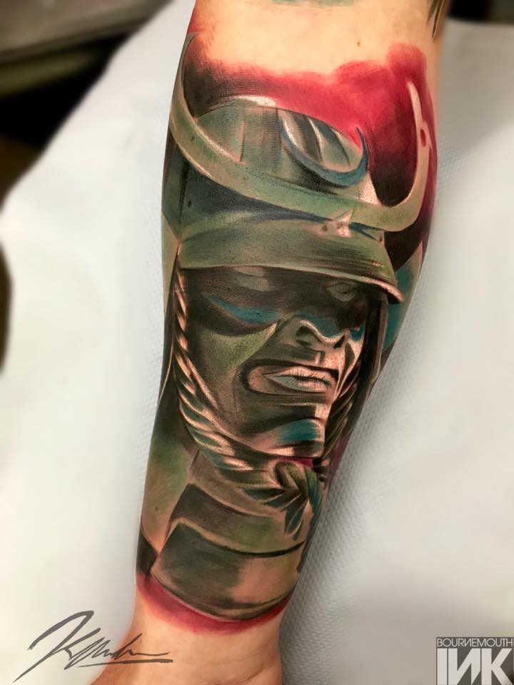 Bmth_Ink's tweet photo. Yesterdays work by our AWARD WINNING Artist Kristiyan! For all booking enquiries please CONTACT US on 01202 297290/ info@bournemouth-ink.com. https://t.co/SZMvGGkc3Z