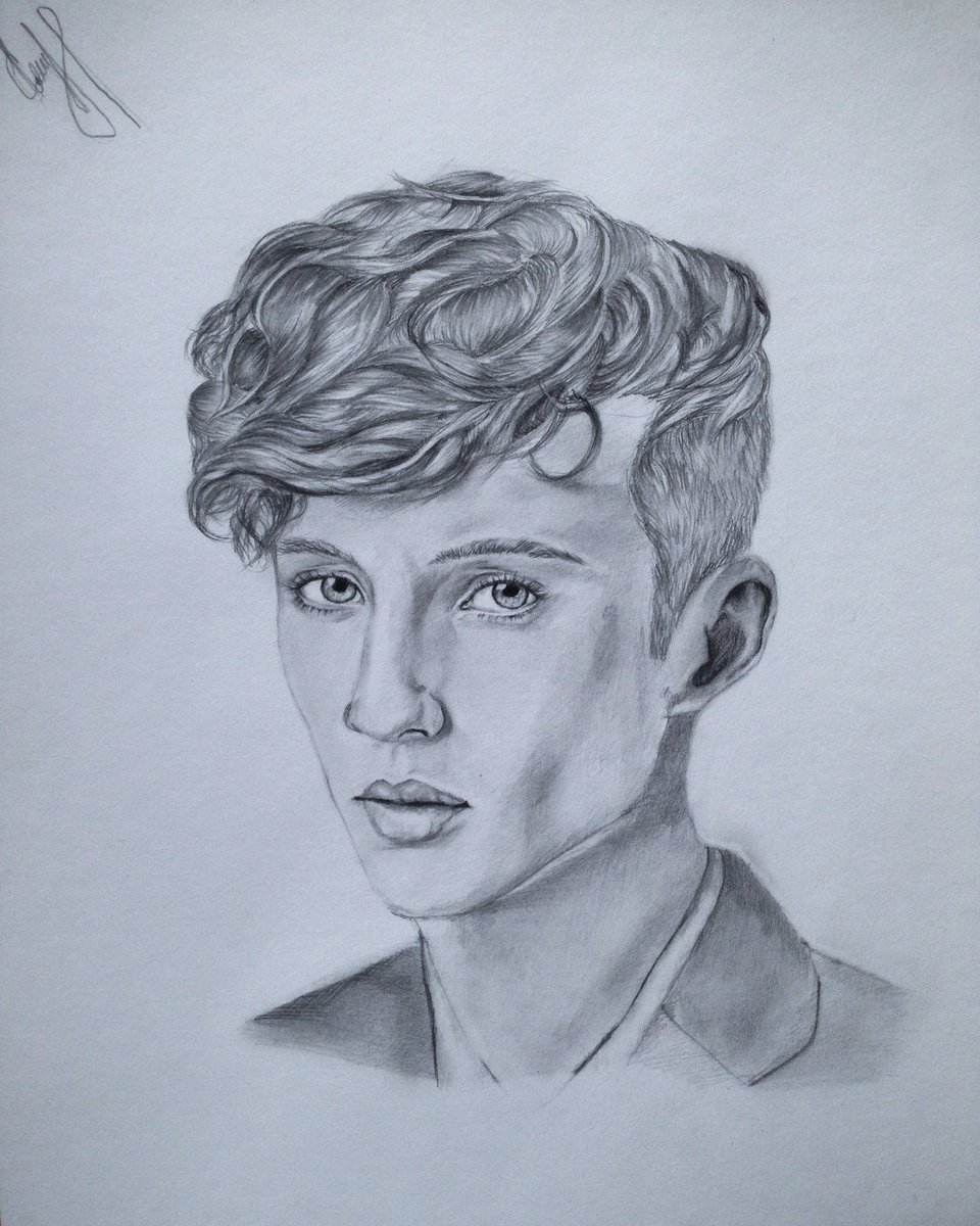 My new drawing for <a href="/troyesivan/">👼🏼</a> is finished 😊
#drawing #pencildrawing #troyesivan #thebloom #art #fanart #portrait