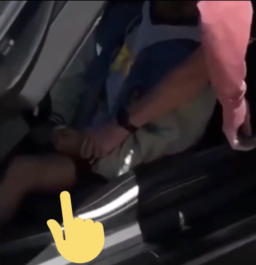 XXXisAlivee's tweet photo. 2.) In 1 of the videos you can see X wearing red pants and in another you see him wearing black shorts. https://t.co/j5XbGxZcJL