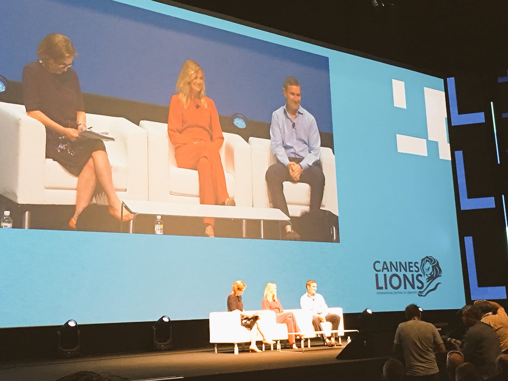 IDRautio's tweet photo. People don't want to be sold to any more. They want to be informed. Many things do NOT sell through advertisement, but via influencers, PR.. #EllenPompeo #RichardEdelman #CannesLions #CannesLions18 https://t.co/mkM9VOyec4