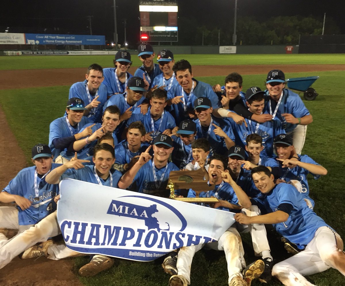 MIAA_Intern's tweet photo. Congratulations to this year's MIAA Division 1A Baseball "Super 8" Champions, Franklin High School! #GameOnMIAA @FHSSports @MIAA033 https://t.co/bixiEpbKlT