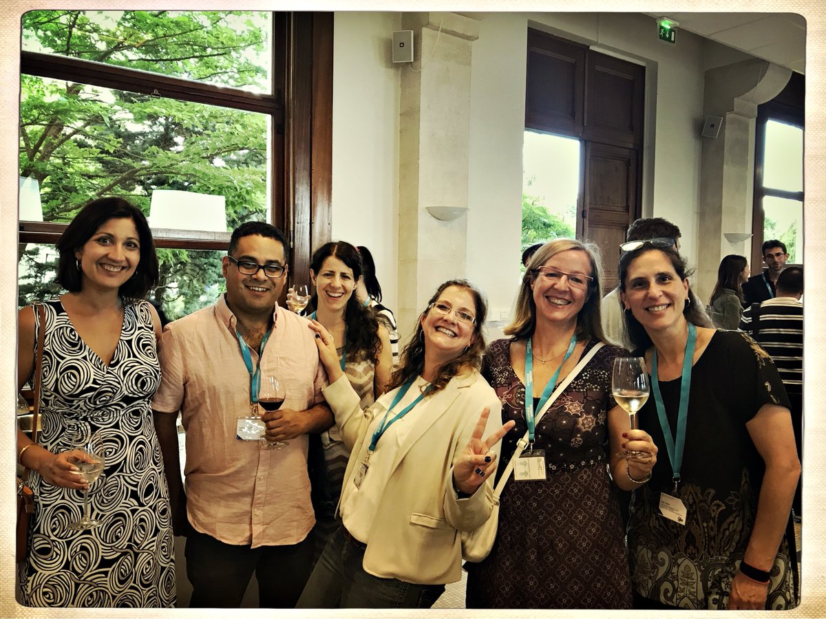 ITN_INFORM's tweet image. #ITN_INFORM PIs at the @ICOE18 reception in Bordeaux, France.