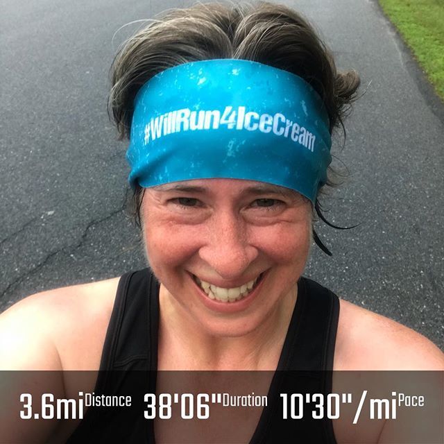 MrsGlass's tweet photo. Whew that was tough. @gixofit kicked my rear this am. 3 outta 4 goals ainโt bad. I gave it all I had so Iโm pleased with that #whyisitsohumid #tuesdaymorningrunclub #gixofit #runningmom #runnerslife #runspiration #irun https://t.co/IB64rKASKA https://t.co/N4HMy0s3vV