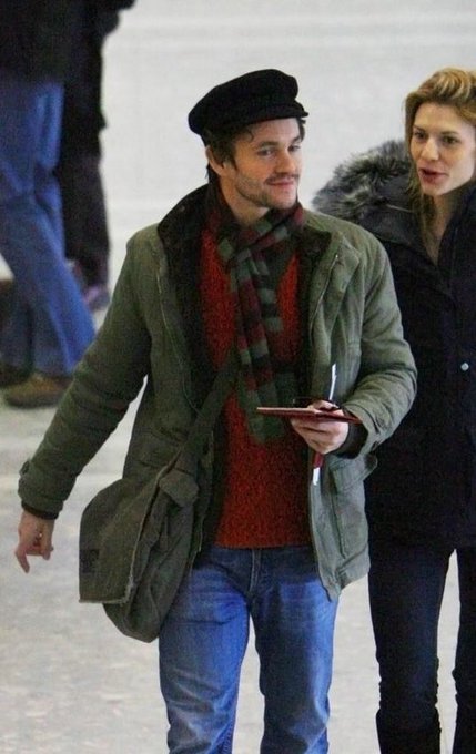 Happy Birthday to darling Hugh Dancy. May life be gentle to you & your fam. 