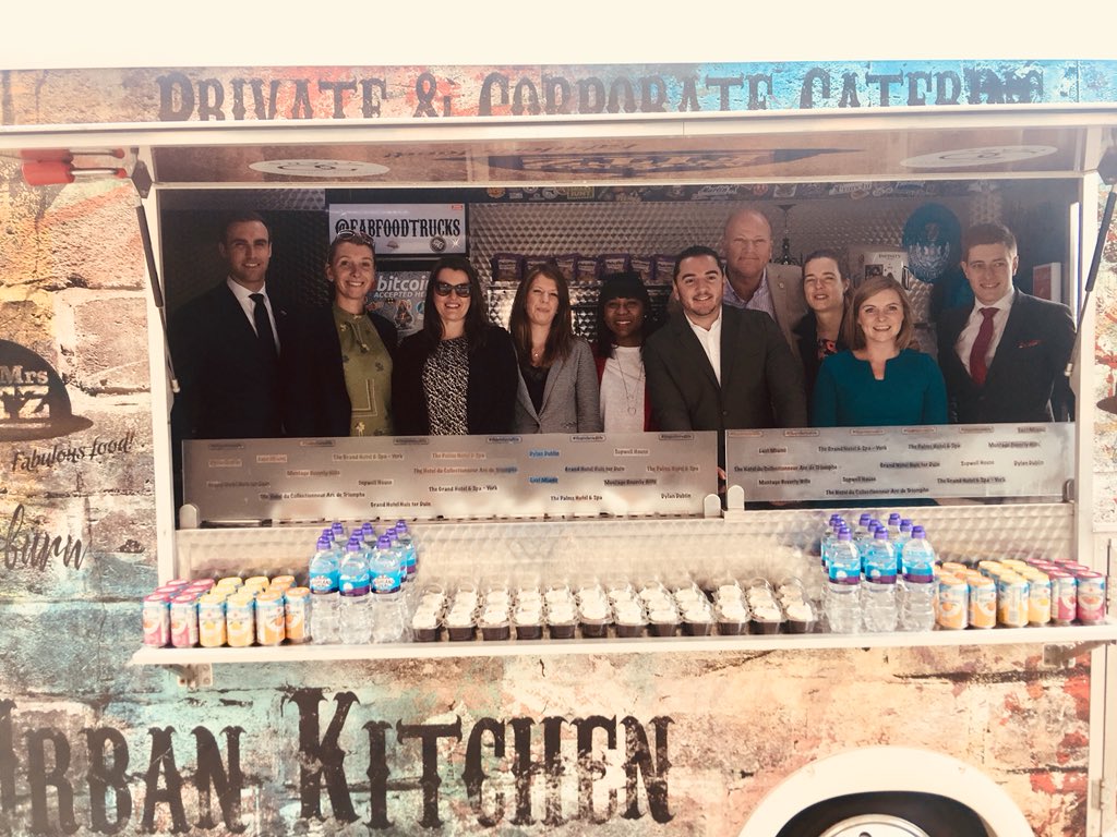 SirNicWood's tweet photo. Thanks to BCD ME for supporting us on our UK Foodtruck Roadshow. @preferredhotels #ThePreferredLife @lueberroth @MrFitzcooks @BCDME_UK https://t.co/u3tj9gqKd2