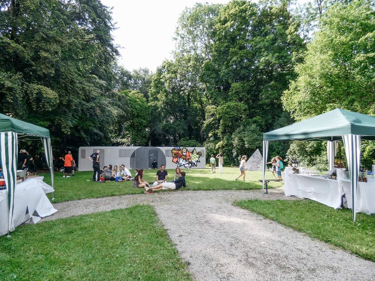 toxicmusicprod's tweet photo. C'était à l'institut #francais de #Munich lors de la 1ère édition de #THE_SAME by https://t.co/YadlvFBTJn avec de nombreux artistes graffeurs de #France #belgique et #Allemands
Un succès que nous renouvellerons très vite https://t.co/pfeLqhtNHF