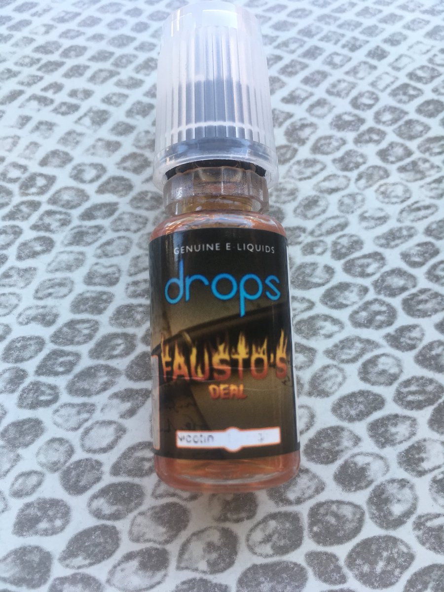 VapeandoVoy's tweet photo. Y el próximo....Fausto’s Deal también de @DropsEliquidsSp #Eliquid #vapecommunity #vapeando https://t.co/9X9pk8mqpQ