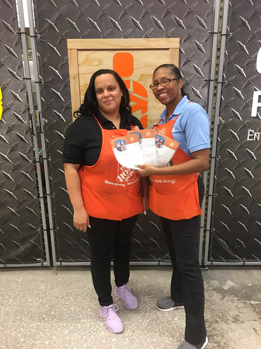 Celebrating and rewarding Michelle our credit champ 3 weeks in a row ! <a href="/blanks_shannon/">Shannon Blanks</a> <a href="/VeronicaJno/">VeronicaJB THD Store 370</a> <a href="/thunter2420/">Terrence</a> <a href="/RyanLeBlancHD/">Ryan LeBlanc</a>