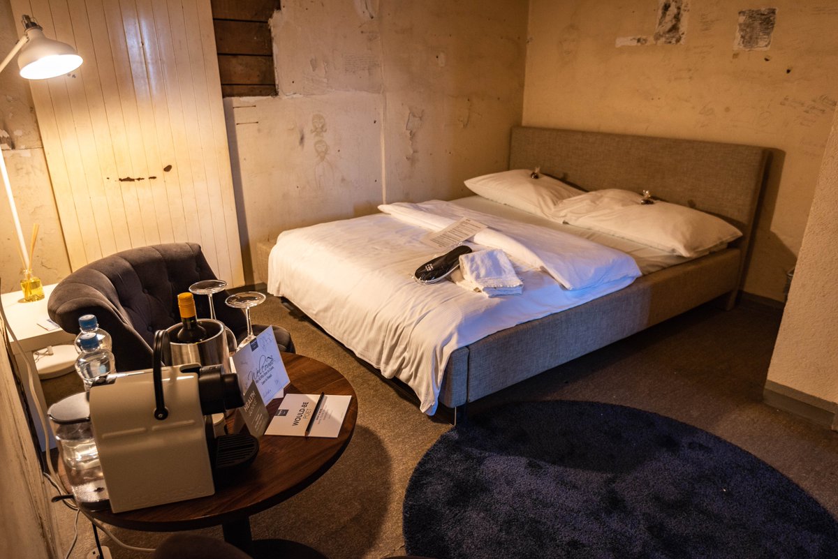 Ab heute geöffnet! Nutzen Sie die einmalige Chance auf eine #NachtimStadtturm. Dank moderner Ausstattung wird die bis 1984 genutzte Gefängniszelle im Sommer 2018 zum modernen Hotelzimmer. Mehr Infos &amp; Buchung: goo.gl/2vfkVT
#badenist #trafobaden #inLOVEwithSWITZERLAND