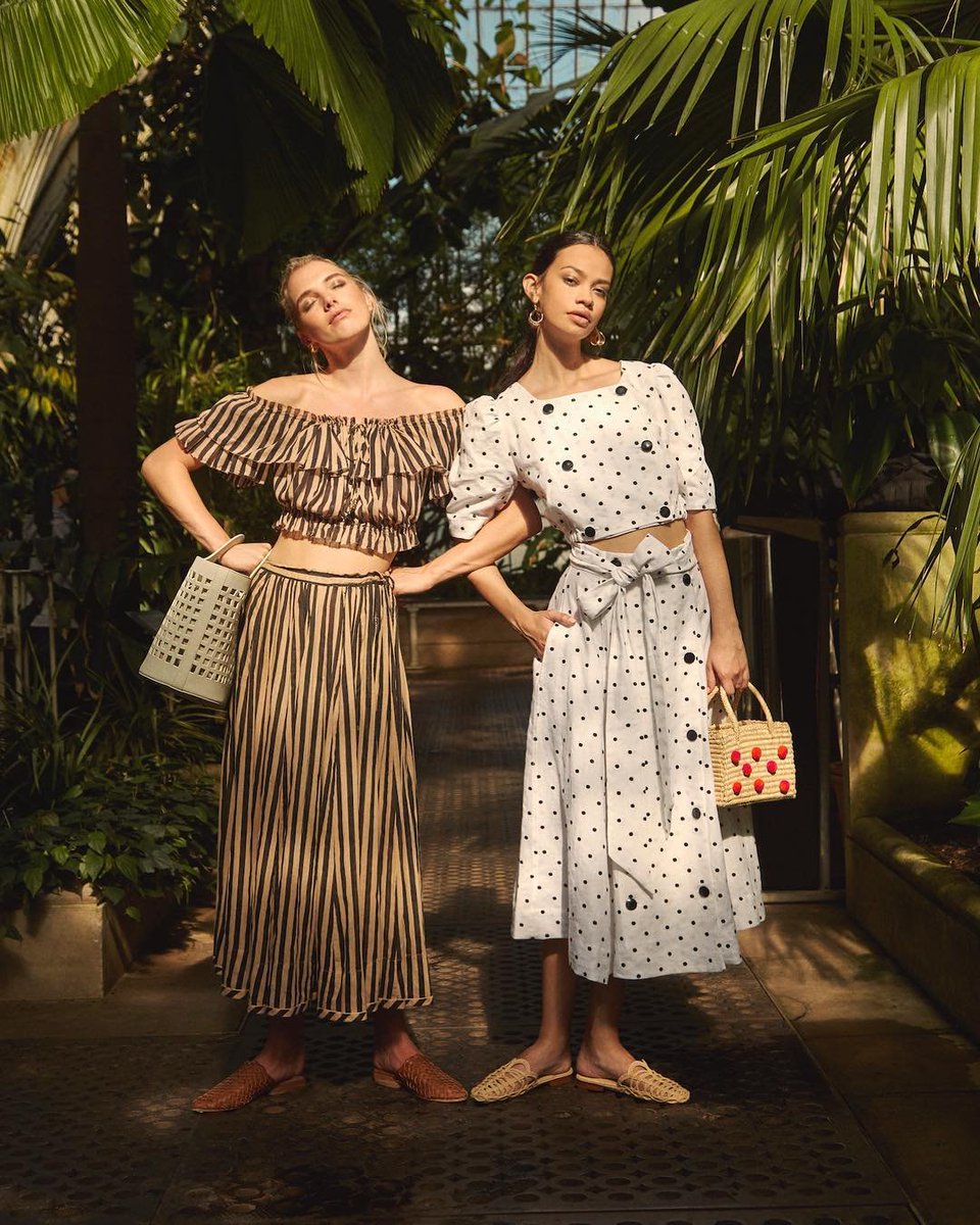 pmartists's tweet photo. #InaLekiewicz styles new Refinery29 X Net A Porter https://t.co/L2w7Ylzav9