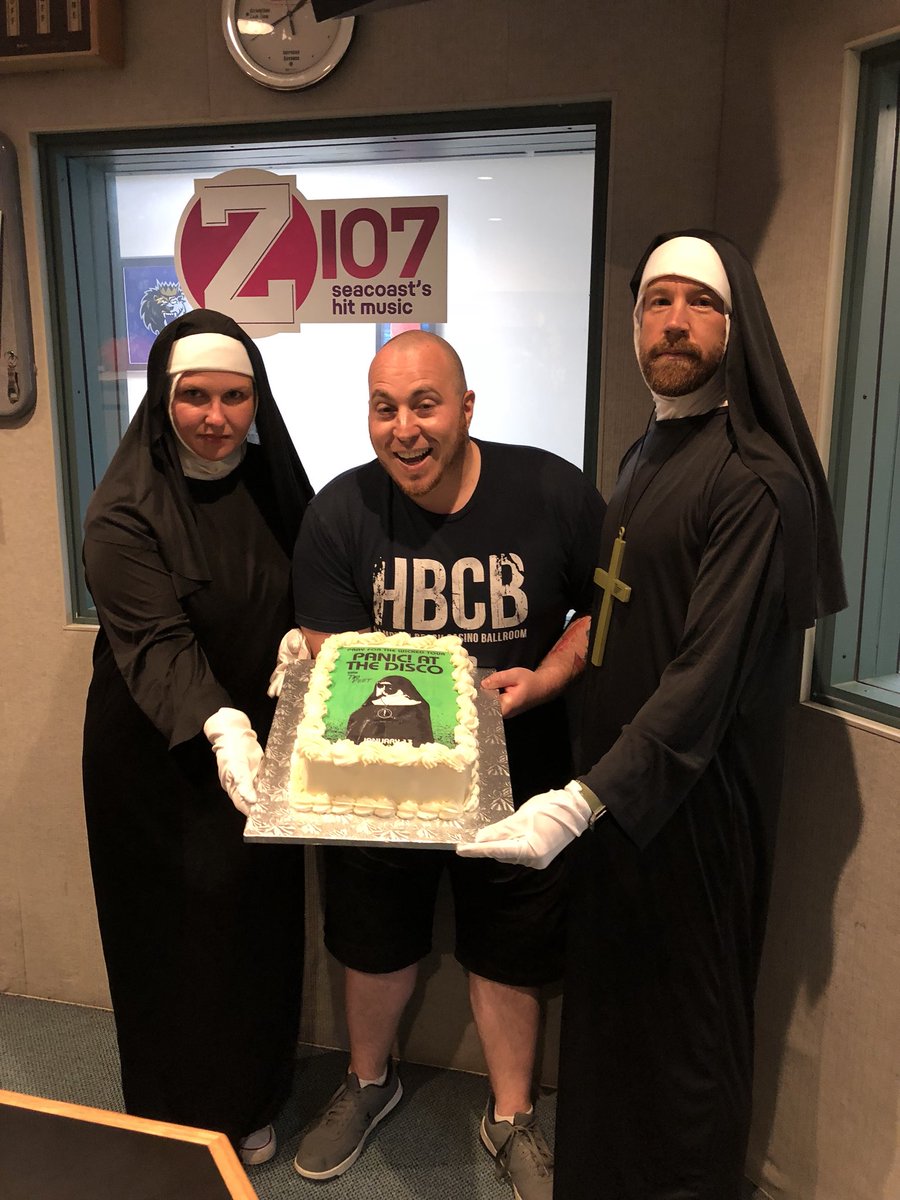 SNHUArena_NH's tweet photo. It’s all about @PanicAtTheDisco. Thanks for having us @MorningBuzzNH @Z107FM See you at #PrayForTheWickedTour @SNHUArena_NH Jan 13. Enjoy the cake #panicatthedisco #wheb #werz #morningbuzz #snhuarena #concert https://t.co/9mW0TokUTf