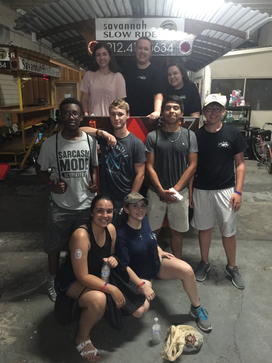 Elizabeth1809's tweet photo. NECP Beta’s on the Savannah Slow Ride. #spooky #BetaCon18 #hadtopedalfortwohours https://t.co/hTGEJZjkTu