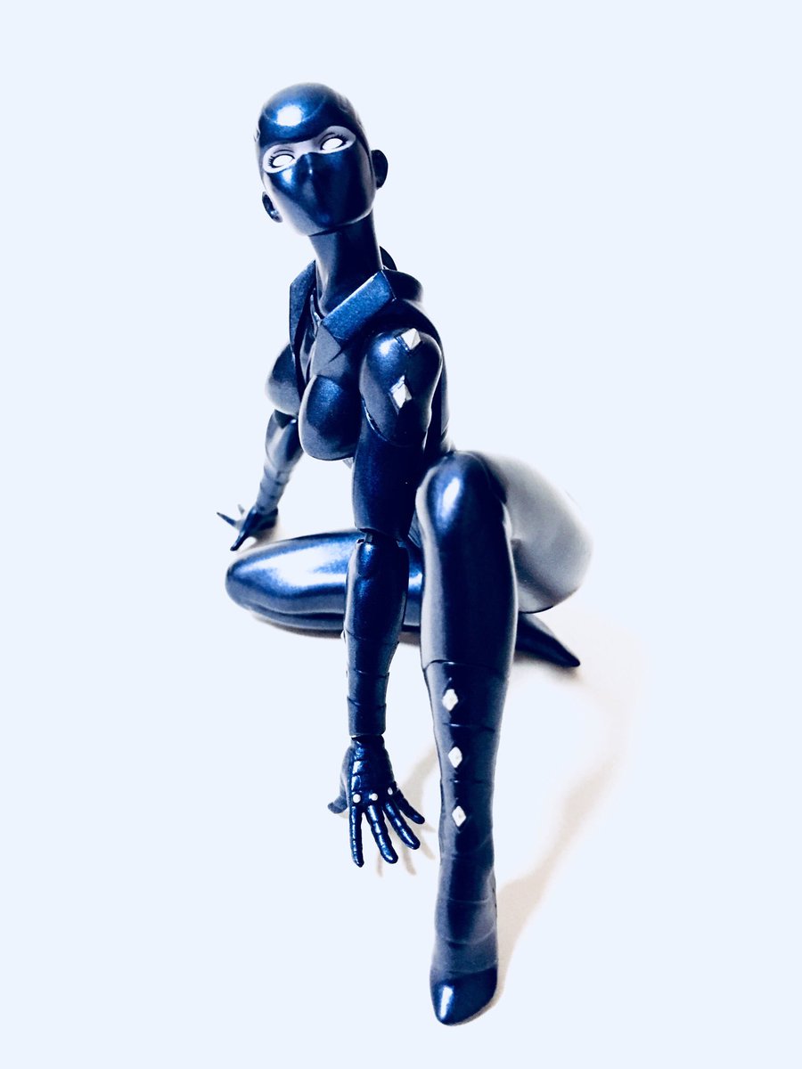 アーマロイドレディ Twitter ख ज