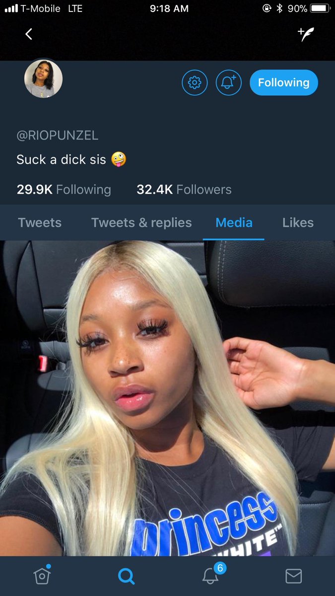 ___Monet's tweet image. If you needed the money that bad honey I would have just sent you the shit lol like fr we grown. But just to let everyone know not to purchase any thing from her! She blocked me but this her page 😘