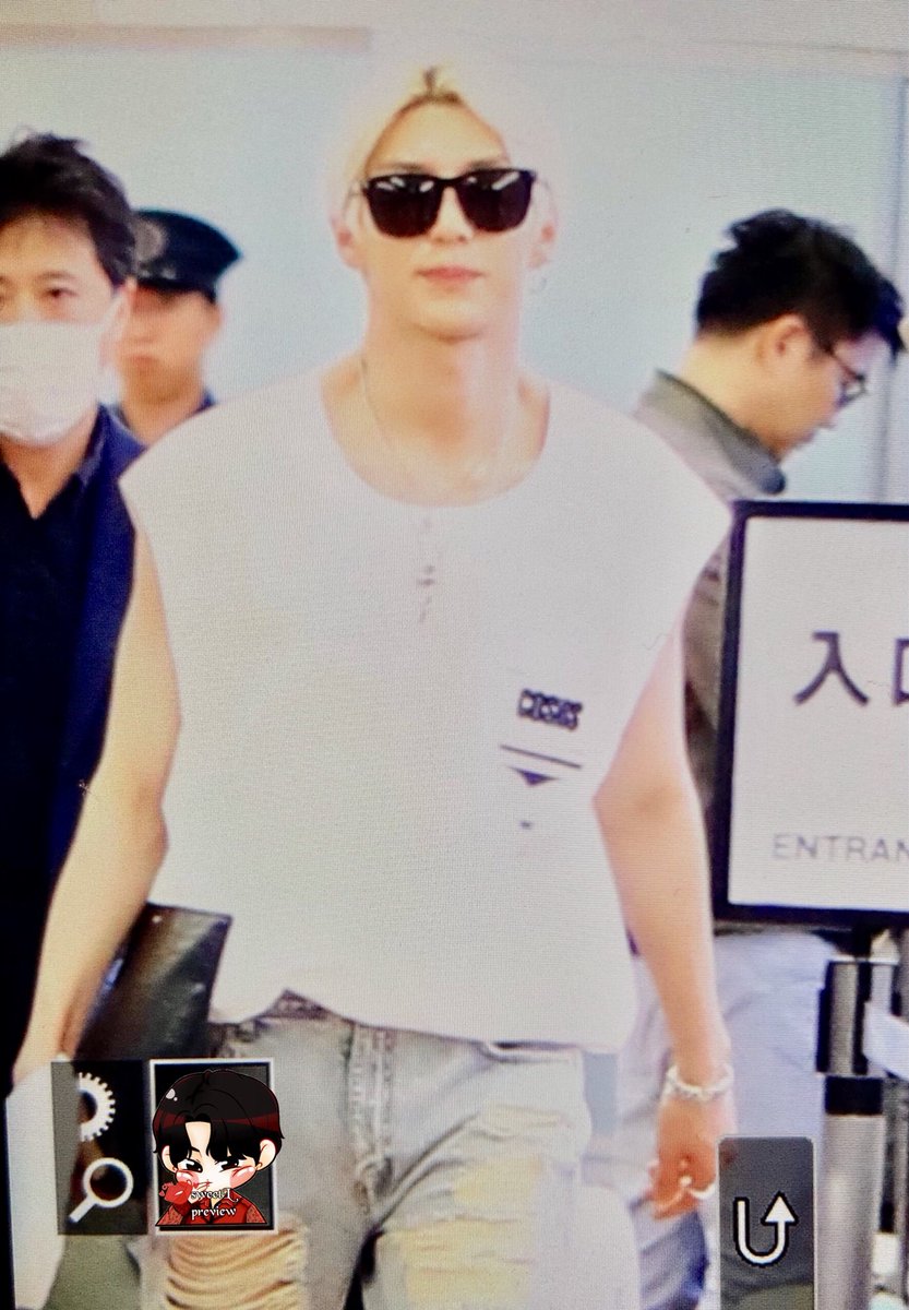 sweetL_'s tweet photo. preview❁180619 하네다공항 (@JUNGTW_LEO) #레오 #택운 #leo #정택운 #빅스
귀여운 택운아...!👼♡ https://t.co/mswdRHvrVt