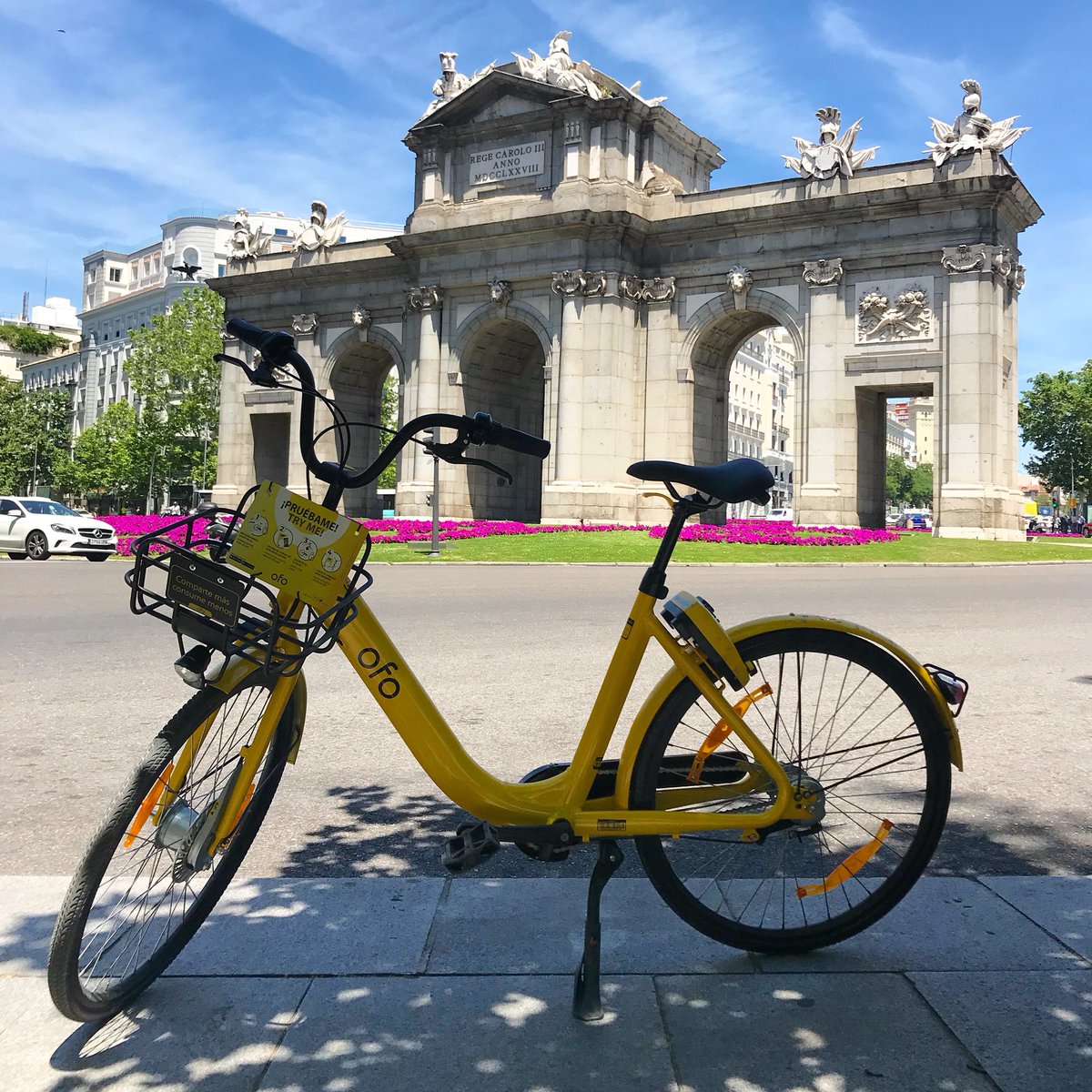 ofo_ES's tweet photo. Parece que el buen tiempo ha venido (¡por fin!) para quedarse... ¡A casa en ofo! 😎🚴♂️🌞 #ofoES #letsofo https://t.co/B3ReS7z0Kf