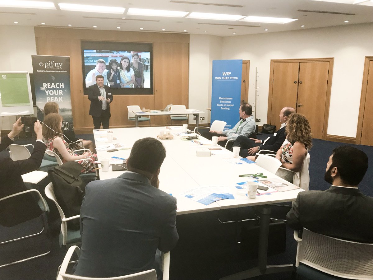 rawjampeople's tweet photo. Great day in London yesterday presenting our first #Digital #Roundtable. Discussing, how to ‘ Win That Pitch ‘ with  Dean Russell followed by an interesting oversight on how to overcome fourth coming digital challenges, from Ausaf Khan.  @rawjampeople @WowZoneLtd @cas_majid https://t.co/4FnFsYN8Iw