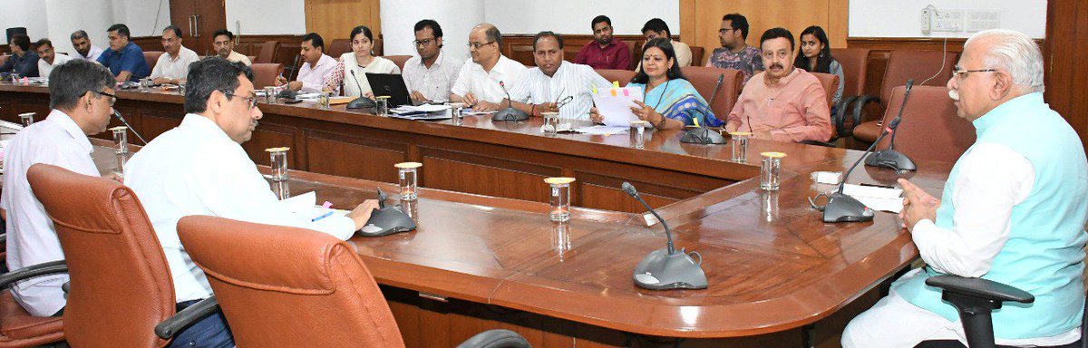 Attended the meeting chaired by Hon'ble Chief Minister Shri <a href="/mlkhattar/">Manohar Lal</a> ji to review the progress of five environment friendly schemes of different departments in Chandigarh today <a href="/Kavitajainbjp/">Kavita Jain (मोदी का परिवार)</a>