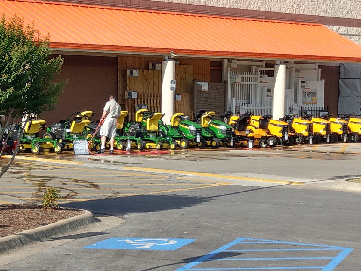 Thanks  David for keeping the front looking sparkly and new!