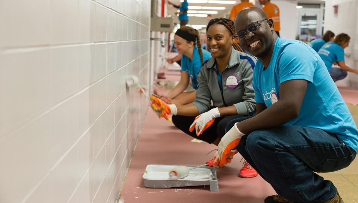 What’s the power of 5? It's our 5th annual Week of Possibilities, when 8,000 employees across 5 continents volunteer to better our communities. And it’s the 5th year we’ve been named to the #Civic50 list. Read more: bit.ly/2K3LMx6 #AbbVieGivesBack