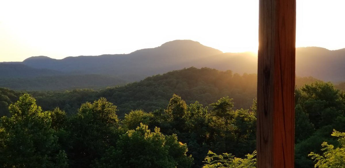 Windrock_Park's tweet photo. Carol Hand Fanning captured this amazing view from Cabin 11, The Mancave! It doesn't get much better than that! #cabinviews #windrock #TuesdayThoughts https://t.co/6xqt9C5hE1