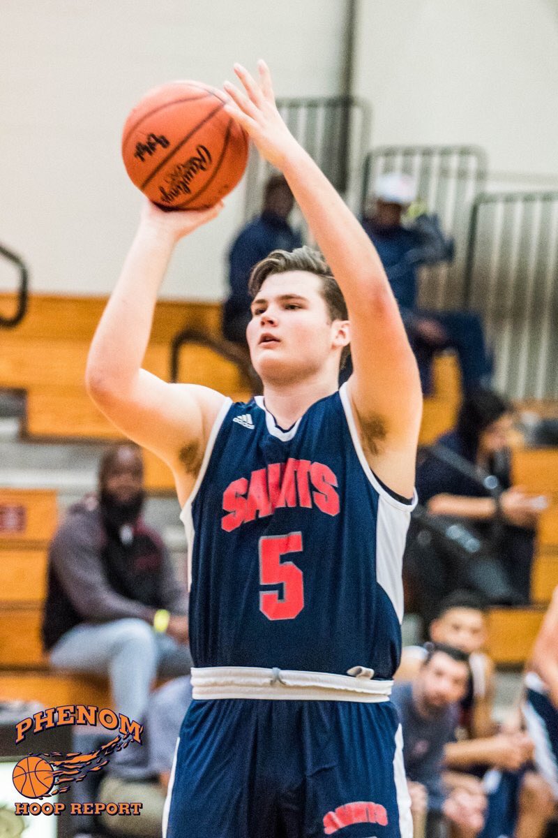 JamieShaw5's tweet photo. 6'6 2019 Davis Guyton of Christian Academy (SC) finished with 54 Points on 11 made 3s

🚨FIFTY-FOUR POINTS🚨in a 40 minute running clock game #PhenomSummerJam https://t.co/MQSoPPxzvx