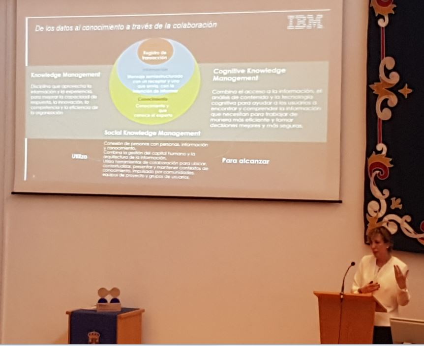 Ogecon's tweet photo. Gracias por la interesantisma conferencia @mvillasolmeda de @IBM_ES sobre las herramientas de #IBM para la gestión del conocimiento y la #TransformaciónDigital #OGECON #Burgos colabora @FAEBurgos @ibercaja @FundacionUBU https://t.co/YvDluJjYuv https://t.co/ZtSWjF5jAF